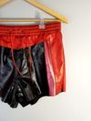 Shorts NK couro