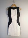 Vestido St. Trois couro