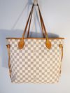 Bolsa Louis Vuitton Neverfull Damier Azur MM