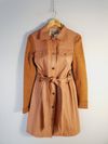 Trench Coat Juliana Sanmartin couro