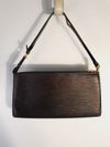 Bolsa Louis Vuitton Pochette Epi