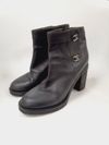 Bota Chanel