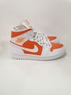 Tênis Nike Air Jordan 1 Mid