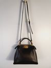 Bolsa Fendi Vitello Peekaboo pequena