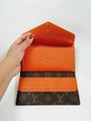 Carteira Louis Vuitton