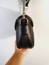 Bolsa Marc Jacobs The Saddle Pequena