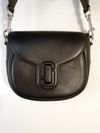 Bolsa Marc Jacobs The Saddle Pequena