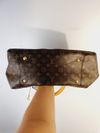 Bolsa Louis Vuitton Artsy GM