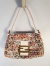 Bolsa Fendi Zuccino Mamma Baguette Mini