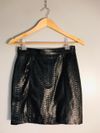 Saia Python couro