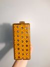 Clutch Acrílico e Palha