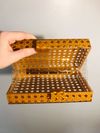 Clutch Acrílico e Palha