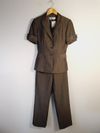 Conjunto Tahari