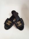 Flat Chanel