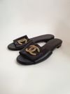 Flat Chanel