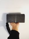 Clutch Galuchat Débora Ioschpe
