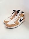 Tênis Nike Air Jordan 1 Mid SE Brushstroke Paint Splatter