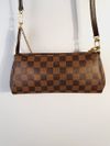 Bolsa Louis Vuitton Eva Damier Ebene