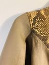 Blusa Juliana Sanmartin couro