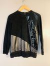 Blusa St Trois couro