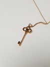 Colar Tiffany & Co. Keys Mini Crown ouro amarelo 18K