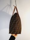 Bolsa Fendi Zucca Tote média