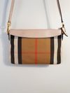 Bolsa Burberry House Check Derby Peyton