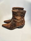 Bota Dellela Couro