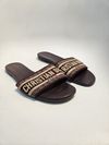 Flat Dior Dway
