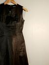 Vestido A Dress Couro