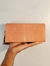 Clutch Galuchat Débora Ioschpe