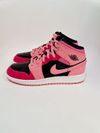 Tênis Nike Air Jordan Mid Coral Chalk