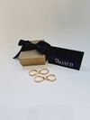 Brinco Valiatti Infinito ouro amarelo 18K
