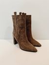 Bota Five Seventy Five