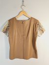 Blusa Juliana Sanmartin couro