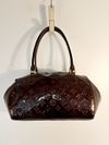 Bolsa Louis Vuitton Sherwood Verniz Amarante