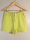 Shorts Madre Reina couro