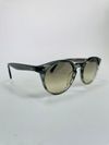 Óculos Oliver Peoples