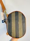 Mochila Fendi Pequin Sling