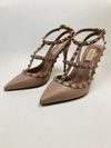 Scarpin Valentino Rockstud