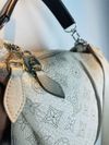 Bolsa Louis Vuitton Monogram Mahina Selene BB W/ Pouch