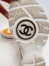 Tênis Chanel High Top Neon