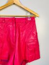 Shorts Nati Vozza Mara couro