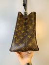 Bolsa Louis Vuitton Néonoé MM