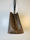 Bolsa Louis Vuitton Néonoé MM