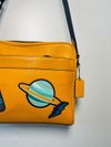 Bolsa Coach Charles Tangerine Leather Camera Bag with NY
