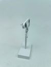 Brinco Antonio Bernando ouro branco 18K