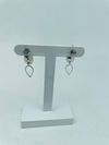 Brinco Antonio Bernando ouro branco 18K