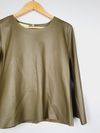 Blusa Juliana Sanmartin couro