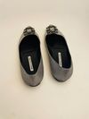 Sapatilha Manolo Blahnik Hangisi